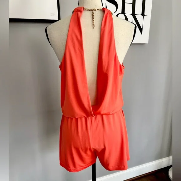 bebe Halter Romper - Picture 5 of 9